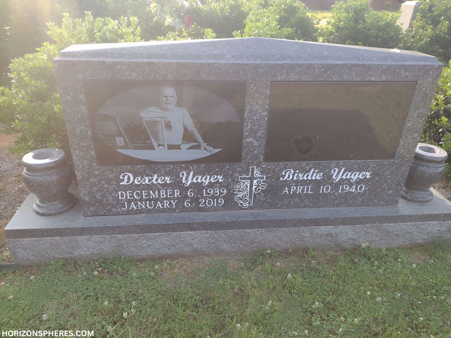 Dexter Yager net worth